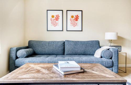 San Bruno Apartment | San Bruno 1BR w Pool Gym WD nr trains shops SFO-583