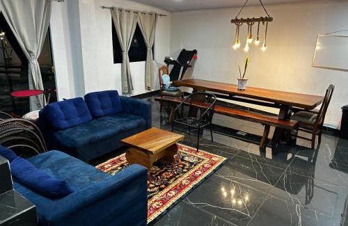 Encarnacion House | San Isidro House