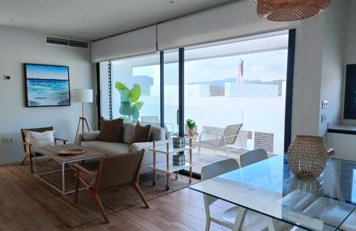 San Jose Apartment | San José Suites 3 Hab, Piscina, solárium y WiFi