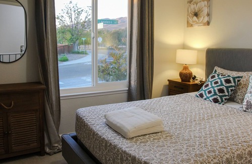 Morrill House | San Jose Entire Cosy3br/1.5bth townhouse for your Family/Business