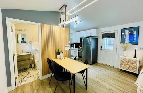 San Marco Apartment | San Marco/Downtown Modern Suite