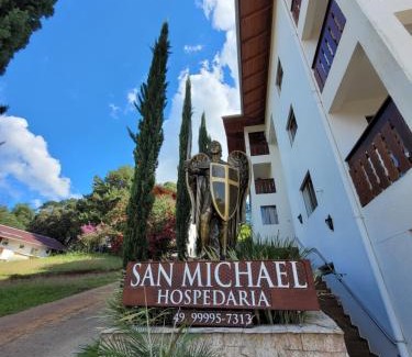 Treze Tilias Apartment | San Michael Hospedaria