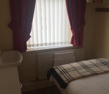 Hamworthy Bed & Breakfast | San Michele Guest House