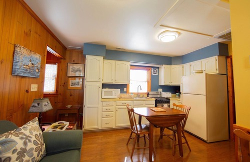 Oxford Hotel | Sandaway Suites & Beach