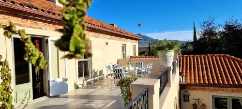 Paarl Villa | Sandmartins Private Secure Villa