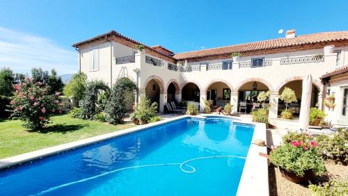 Paarl Villa | Sandmartins Private Secure Villa