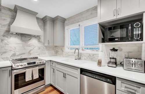 Isle of Palms House | Sandpiper Court 14 by Wild Dunes, with Amenities