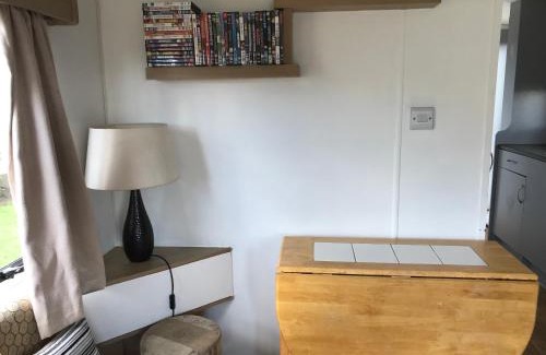 Clacton-on-Sea Resort | Sandra's Seawick Holiday Caravan