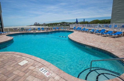 The Dunes Condo | Sands Beach Club Oceanfront Condo + Walk-In Shower | SBC 1116