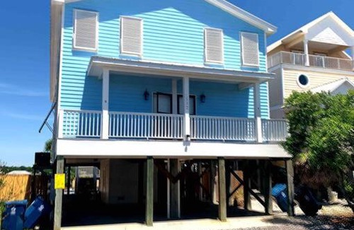 Gulf Shores Villa | Sandy Fox- Walk to Beach, Private pool, Sleeps 26