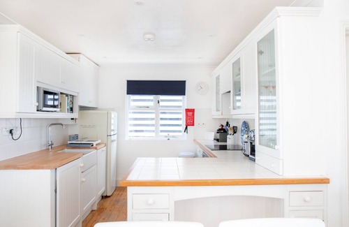 Southwold House | Sandy Lodge - Detached Seaside House with amazing views.