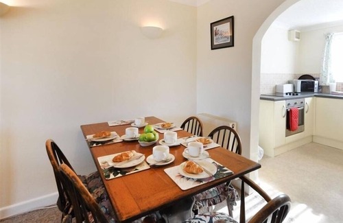 Swanage Cottage | SANJERNIN, pet friendly, with a garden in Swanage