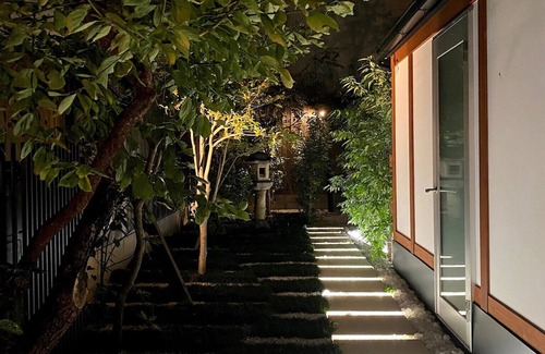 Nishijin Ski Chalet | Sankoku Bashira - Large exquisite machiya house with beautiful garden
