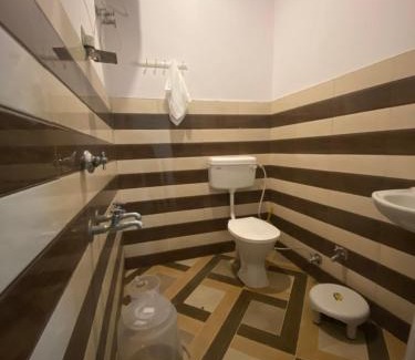 Lansdowne House | Sanskriti