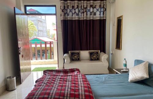 Lansdowne House | Sanskriti