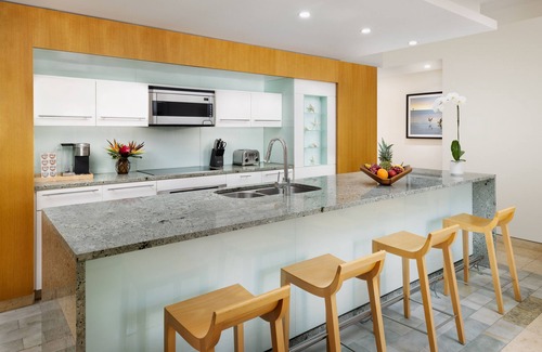 Uptown - Upper Duval Resort | Santa Maria Suites