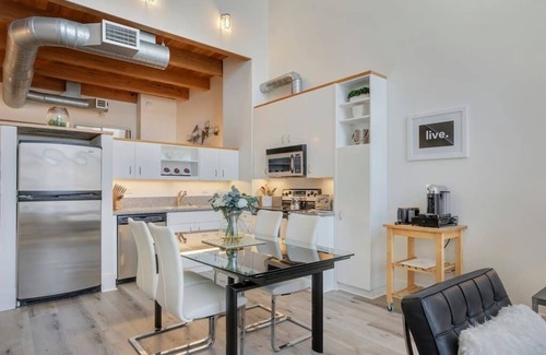 The Villas Condo | Santana Row Properties #6 - Silicon Valley Getaway