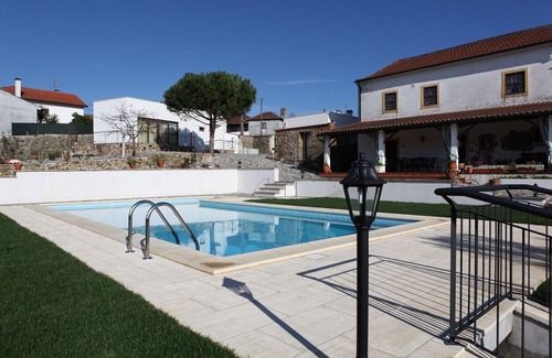 Mortagua House | Santo António House