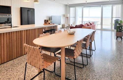 Sellicks Beach House | Santorini on Sands ~ Sellicks Beach paradise