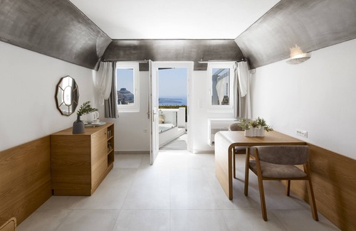 Imerovigli Hotel | Santorini Princess Spa Hotel