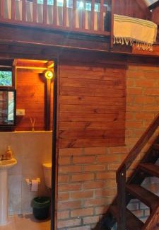 Pance Bed & Breakfast | Sapiens house la cabaña del Reloj