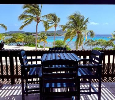 Red Hook Resort | Sapphire Gem VI - C203
