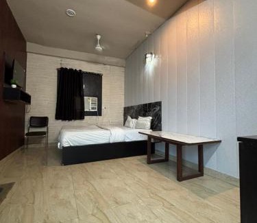 Allahabad Hotel | Sara Residency