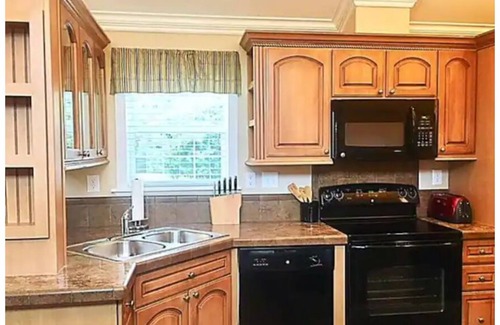 Bee Ridge House | Sarasota beautiful key west style comfortable home.Beautifully designed.Big yard