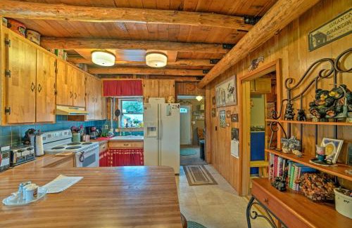Wise River House | Sasquatch Inn Retreat Near Fishing and Hunting!