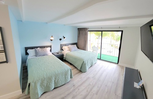 Treasure Island Hotel | Satellite Motel - Sweet Retreat 119