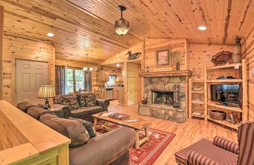 Helen Cabin | Sautee Mountain Retreat ‘The Highline’ Cabin!