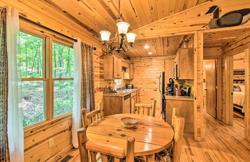 Helen Cabin | Sautee Mountain Retreat ‘The Highline’ Cabin!