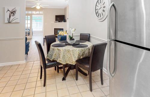 Vaught Apartment | Savannah Shores 7