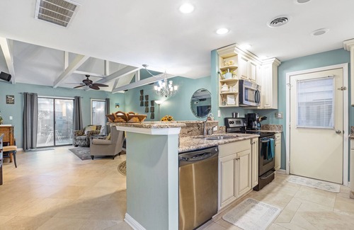 Palmetto Dunes Villa | SAVE! FALL&WINTER DATES.ABSOLUTELY BEAUTIFUL VILLA,Renovated,WiFi Great Location