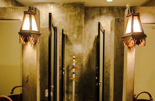 Bang Rak Apartment | Saver Single Private Room In Silom area