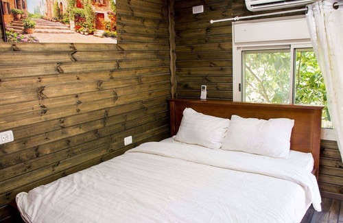 Isfiya Hotel | Sawsana's Suites