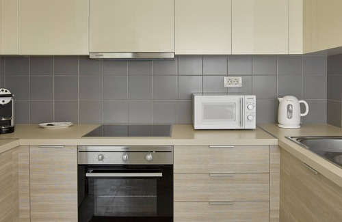 Alimos House | Scale Suites