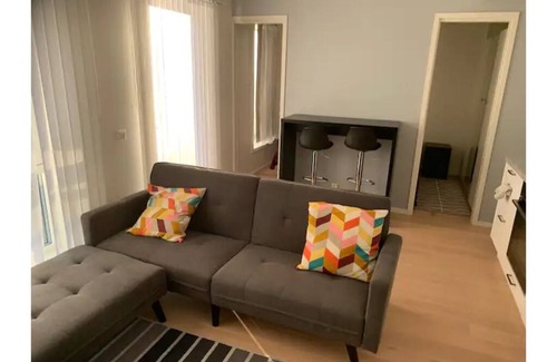 Baerum Municipality Apartment | Scandpoint Apartment : Cosy Apartment Near Sea front with outdoor walk!