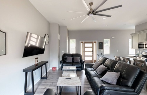 Roaring River House | Scenic Home- Close to water activities with fireplace, W/D, & AC