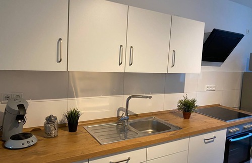 Barmen Apartment | Schöne, Zentrale Ferienwohnung Hohenstein Inbis zu 5 Personen