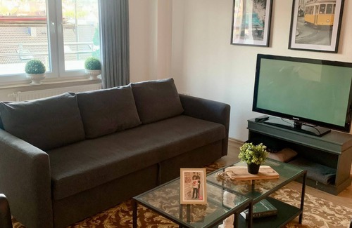 Barmen Apartment | Schöne, Zentrale Ferienwohnung Hohenstein Inbis zu 5 Personen