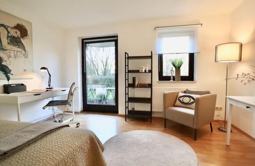 Hassels Apartment | Schickes Apartment in Düsseldorf mit Terrasse