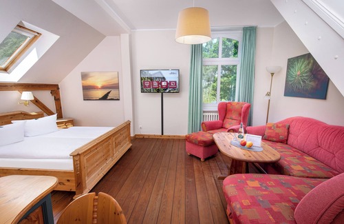 Zingst Hotel | Schlösschen Sundische Wiese