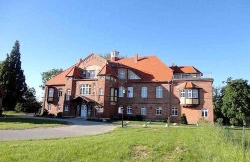 Putnitz Apartment | Schloss Pütnitz - Kanuspezial ab 4 Ü 06 Jan bis 29 April