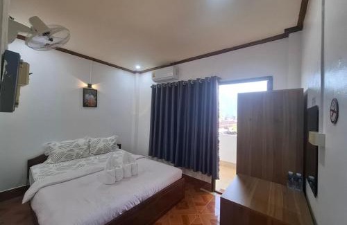 Vang Vieng Hotel | SCK Ecolodge Hotel