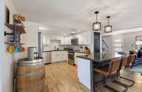 Park Scottsdale Four House | Scottsdale Serenity | Private Pool, Game Room & Stylish Retreat