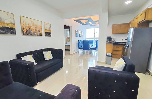 Gascue Villa | SD 4BR Worry-free + Daily Transportationn