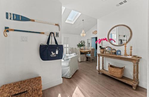 Lawton Woods House | Sea Breeze Bliss