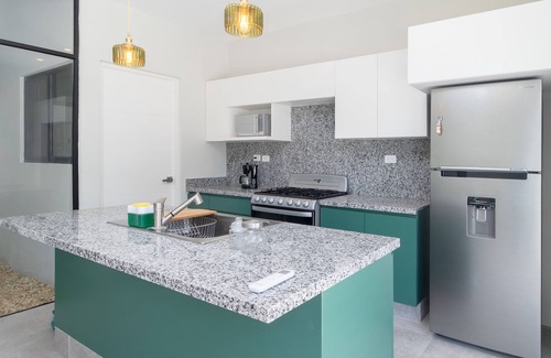 Puerto Yucalpeten Apartment | Sea Breeze Pool Ground Floor By Fidalsa