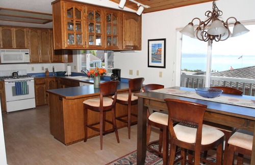 Trinidad House | Sea Breeze, Southern Exposure, Panoramic Views, & Affordable!